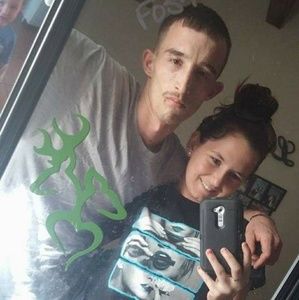 Meet your Posher, Kaitlynn